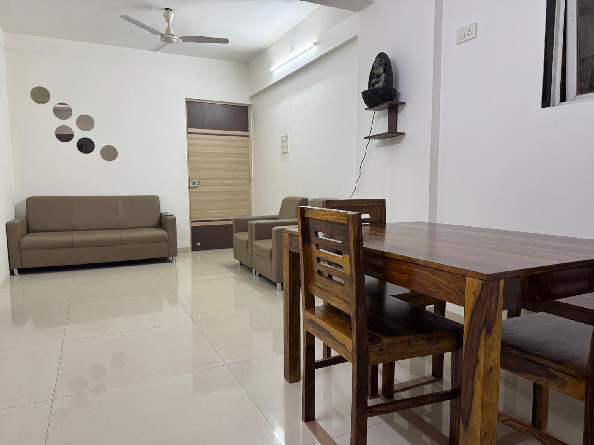 Luna Spaces- Near Mumbai International Airport Exterior photo